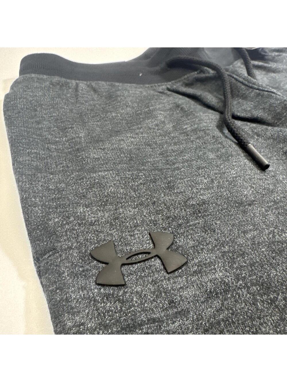 Under Armour Mens Fleece Shorts 10inch Small Gray Black Training Gym Sweatshorts - Picture 2 of 7